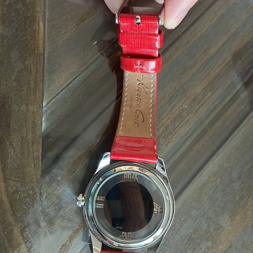 Watch - Picture 4 of 8
